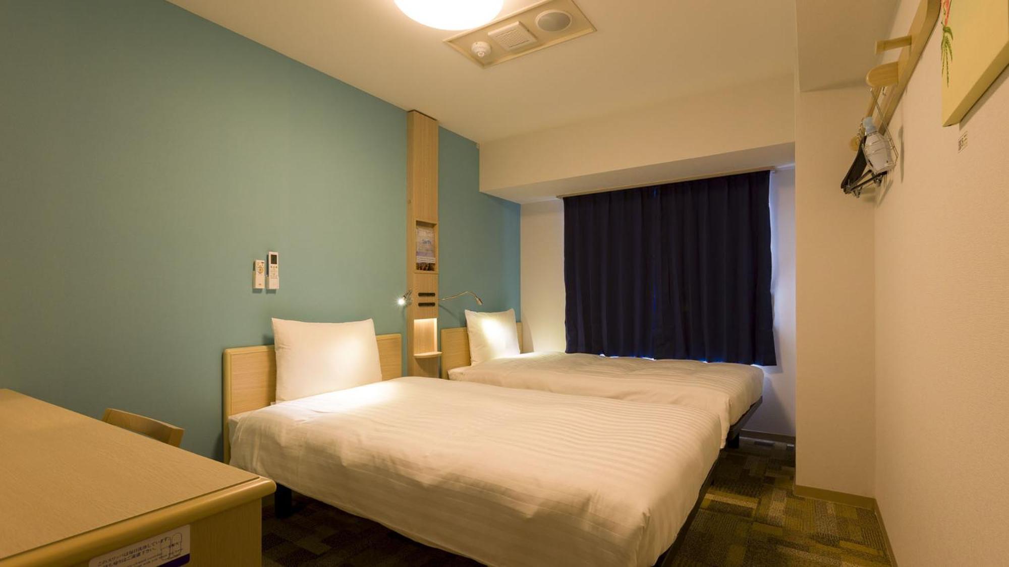 Toyoko Inn Kita-Toda-Eki Higashi-Guchi Toda  Rum bild